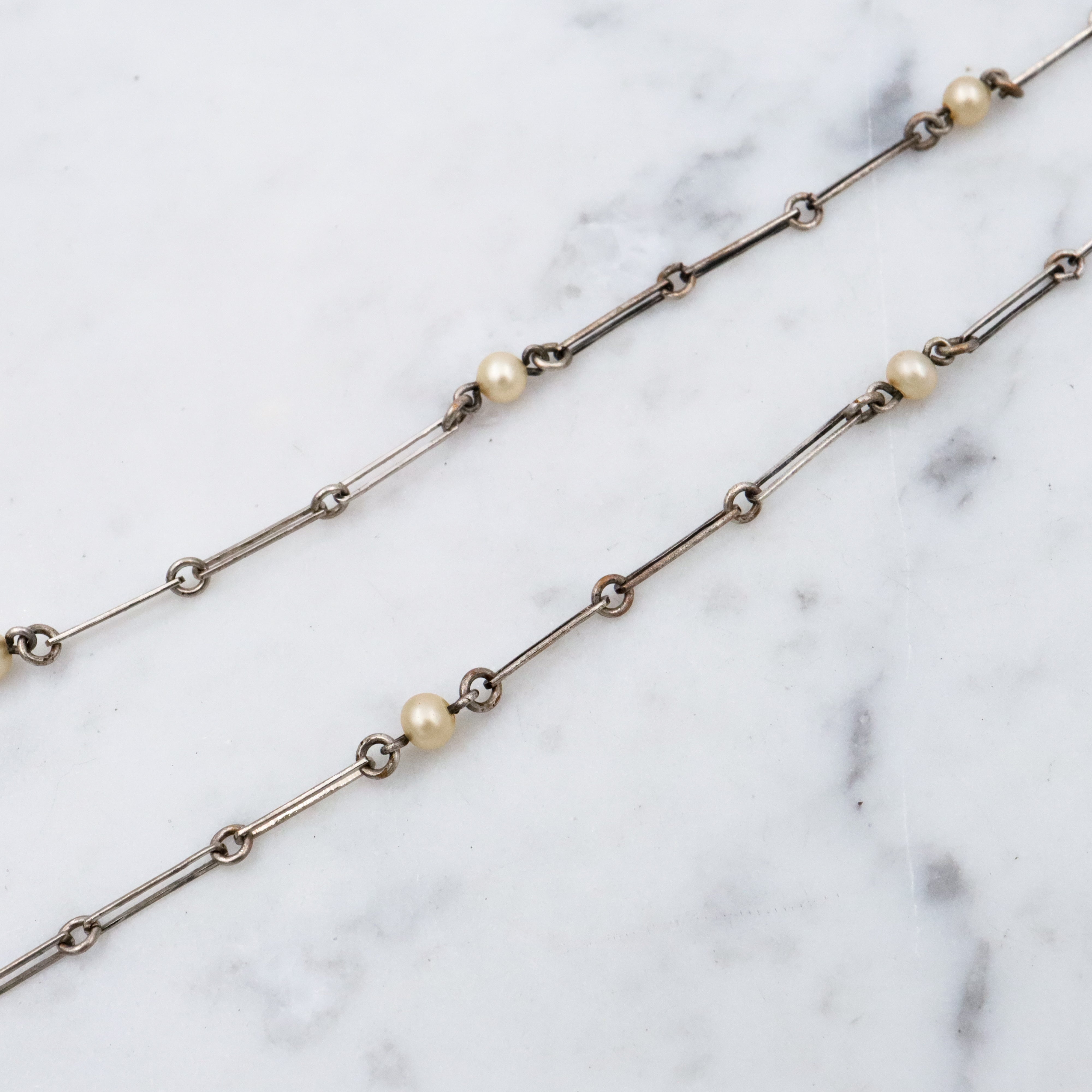 Antique Art Deco faux pearl chandelier silver tone necklace
